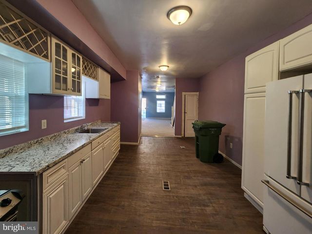 707 N LONGWOOD ST, Baltimore, MD 21216