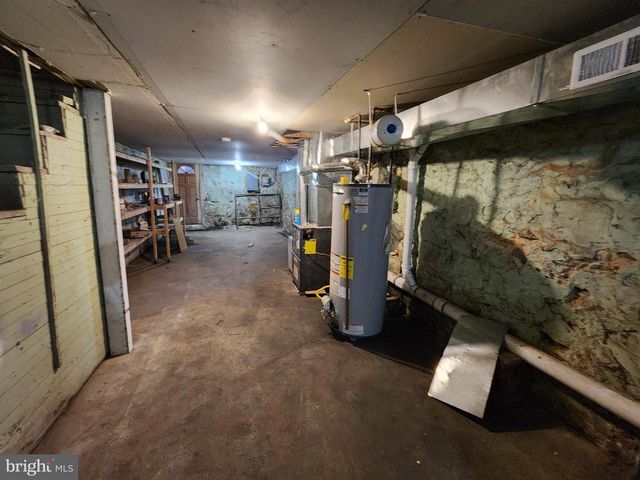 707 N LONGWOOD ST, Baltimore, MD 21216