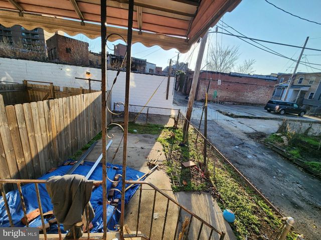 707 N LONGWOOD ST, Baltimore, MD 21216