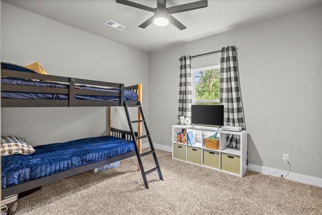 5 Kinver Lane, Bella Vista, AR 72714