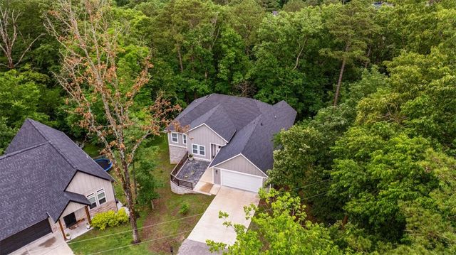 5 Kinver Lane, Bella Vista, AR 72714
