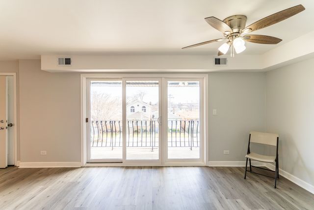 6154 W 63RD Street 3W, Chicago, IL 60638
