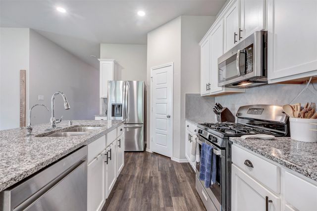 19242 Red Cascade Court, Tomball, TX 77377