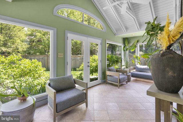 3908 OLIVER ST, Chevy Chase, MD 20815