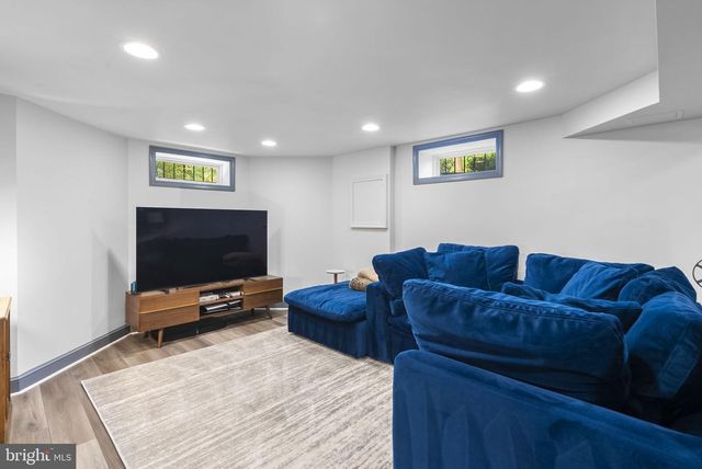 3908 OLIVER ST, Chevy Chase, MD 20815
