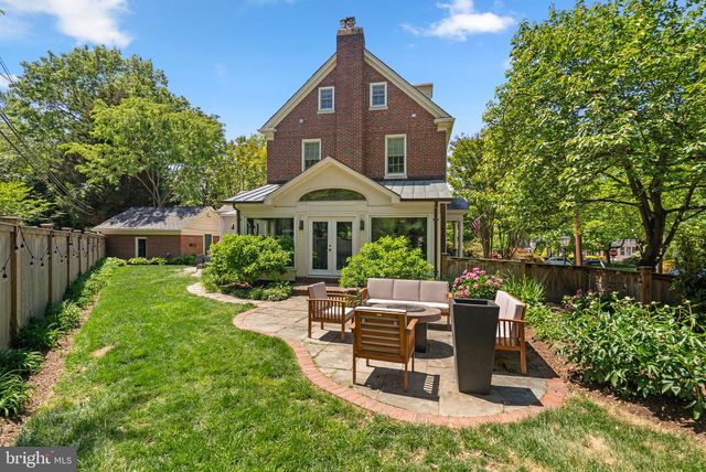 3908 OLIVER ST, Chevy Chase, MD 20815