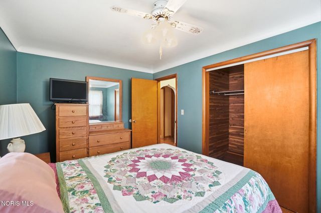 116 Frazee Avenue, Bowling Green, OH 43402