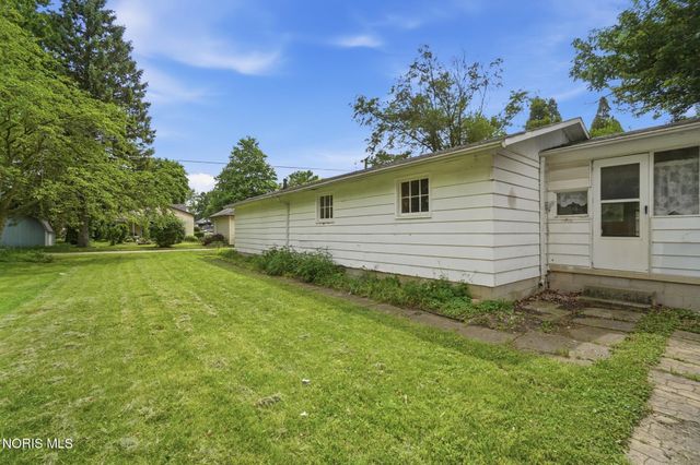 116 Frazee Avenue, Bowling Green, OH 43402