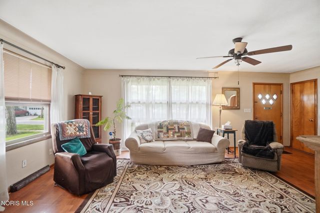 116 Frazee Avenue, Bowling Green, OH 43402