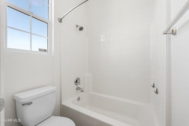 5101 Meadowsweet Drive, Palmdale, CA 93551