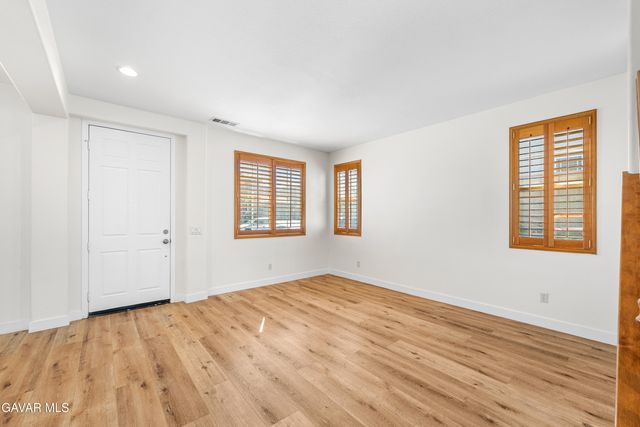 5101 Meadowsweet Drive, Palmdale, CA 93551