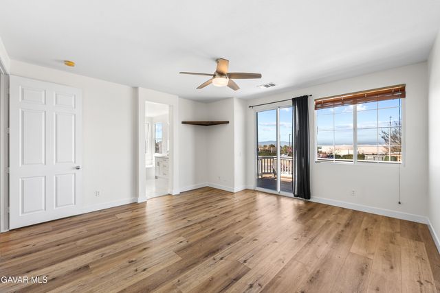 5101 Meadowsweet Drive, Palmdale, CA 93551