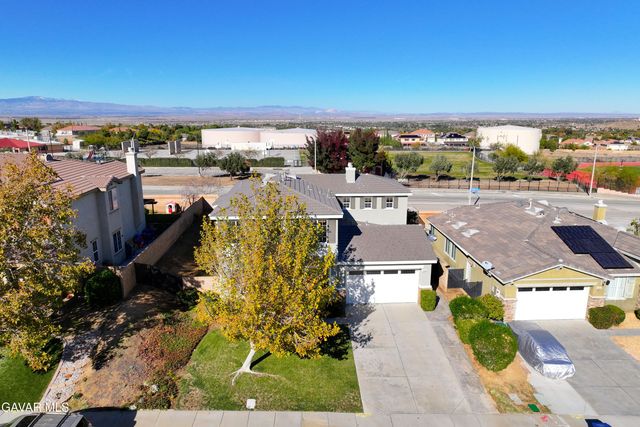 5101 Meadowsweet Drive, Palmdale, CA 93551