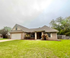 4820 Timber Ridge Rd, Pace, FL 32571
