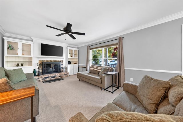 7234 Linden Road, Fenton, MI 48430