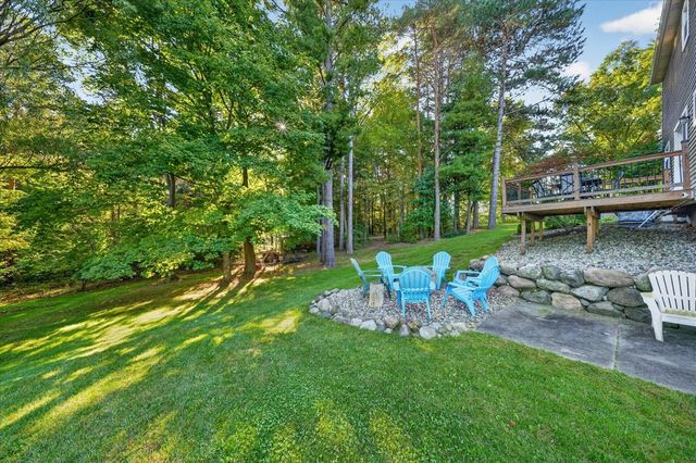 7234 Linden Road, Fenton, MI 48430