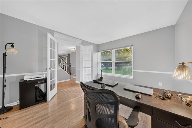 7234 Linden Road, Fenton, MI 48430