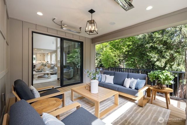 12112 94th Place NE, Kirkland, WA 98034