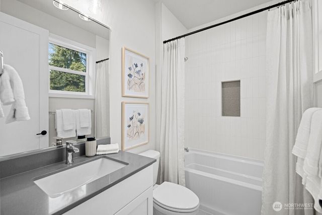 12112 94th Place NE, Kirkland, WA 98034