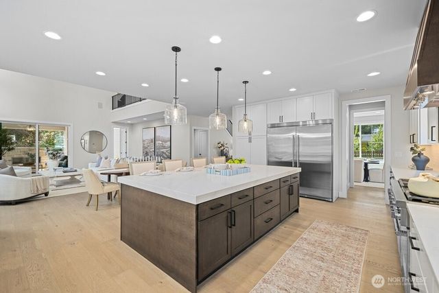 12112 94th Place NE, Kirkland, WA 98034