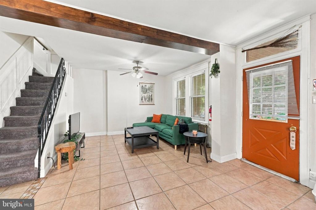 1424 JUNIPER ST, NORRISTOWN, PA 19401 — photo 3