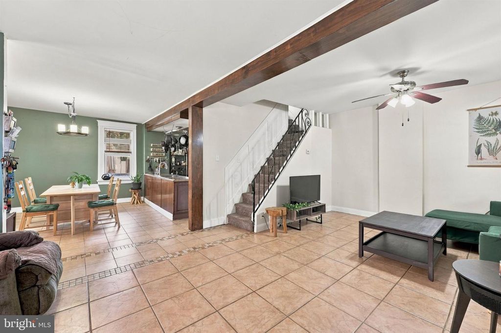 1424 JUNIPER ST, NORRISTOWN, PA 19401 — photo 5