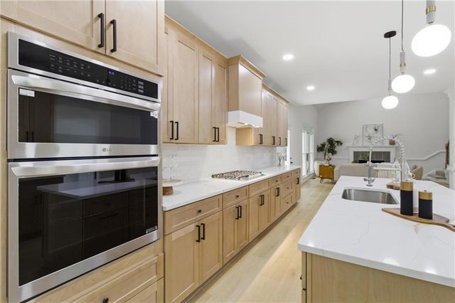 6310 Braidwood Overlook NW, Acworth, GA 30101