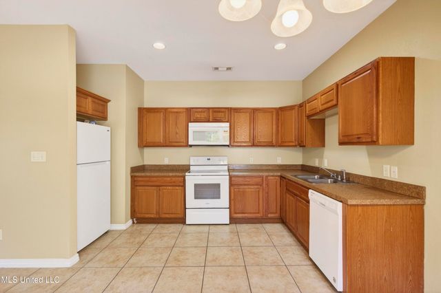 6225 E Newton Street, 6225, Bay Saint Louis, MS 39520