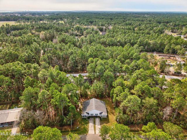 6225 E Newton Street, 6225, Bay Saint Louis, MS 39520