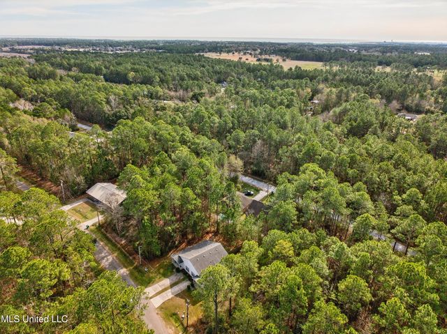 6225 E Newton Street, 6225, Bay Saint Louis, MS 39520