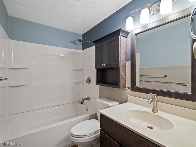 9581 Tilby Road, North Royalton, OH 44133