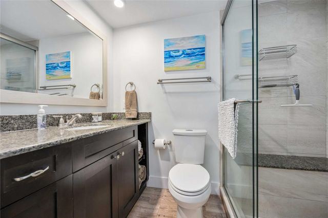 1166 W PEPPERTREE DRIVE 112D, Sarasota, FL 34242