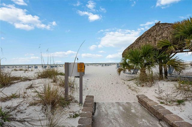 1166 W PEPPERTREE DRIVE 112D, Sarasota, FL 34242