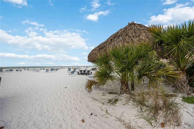 1166 W PEPPERTREE DRIVE 112D, Sarasota, FL 34242