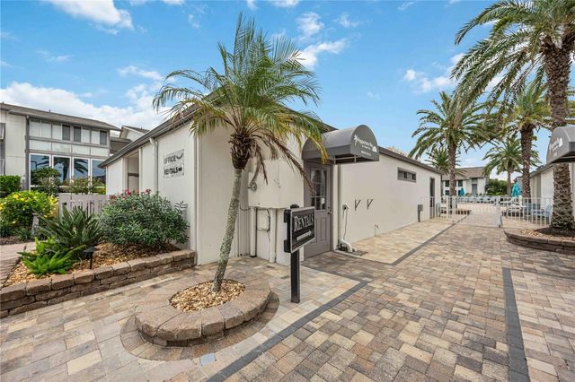 1166 W PEPPERTREE DRIVE 112D, Sarasota, FL 34242