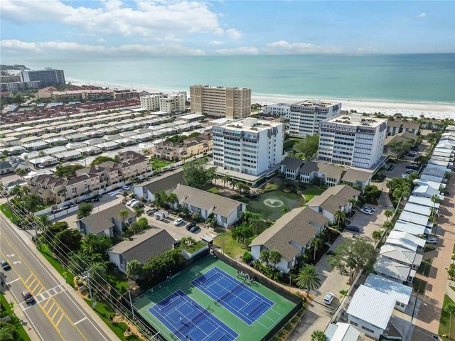 1166 W PEPPERTREE DRIVE 112D, Sarasota, FL 34242