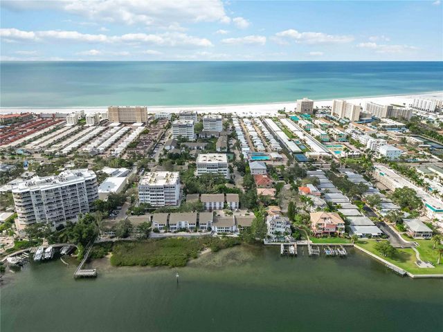 1166 W PEPPERTREE DRIVE 112D, Sarasota, FL 34242