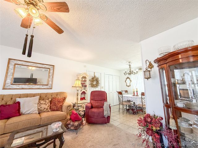 1205 Jay Lane, Tahlequah, OK 74464