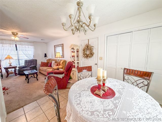 1205 Jay Lane, Tahlequah, OK 74464