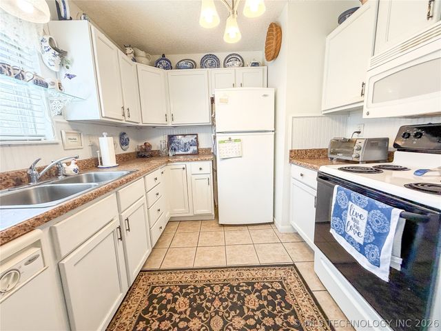 1205 Jay Lane, Tahlequah, OK 74464