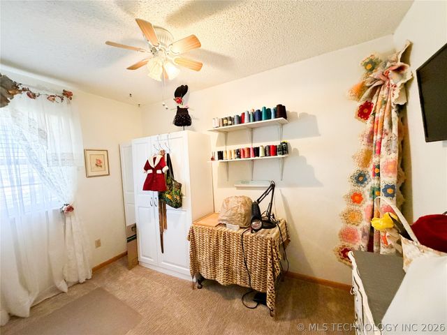 1205 Jay Lane, Tahlequah, OK 74464