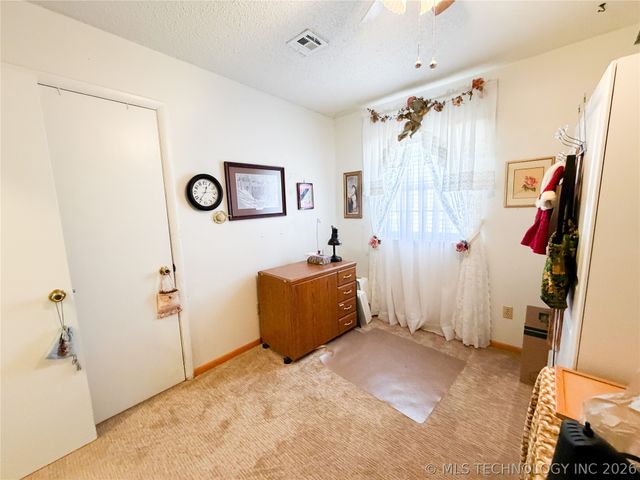 1205 Jay Lane, Tahlequah, OK 74464