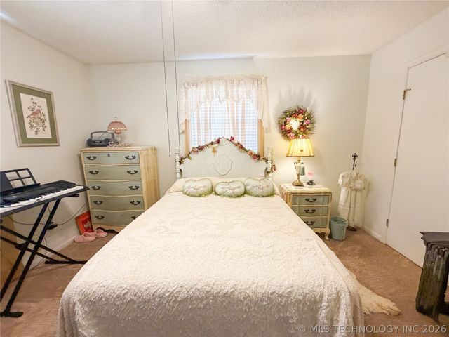 1205 Jay Lane, Tahlequah, OK 74464