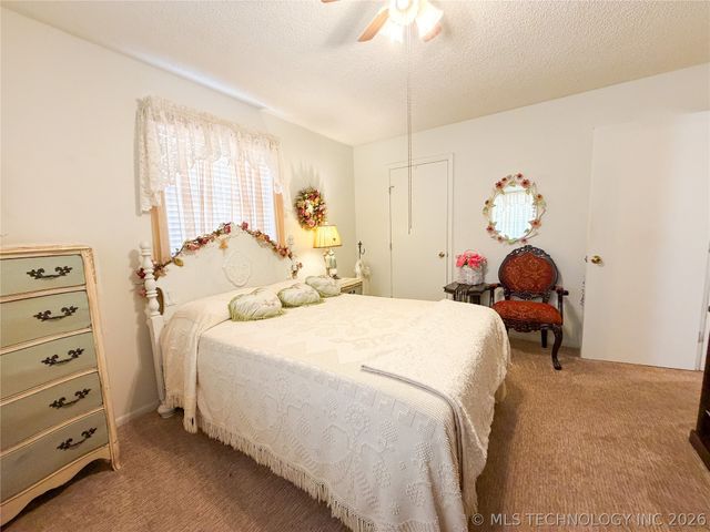 1205 Jay Lane, Tahlequah, OK 74464