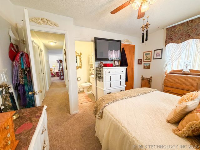 1205 Jay Lane, Tahlequah, OK 74464