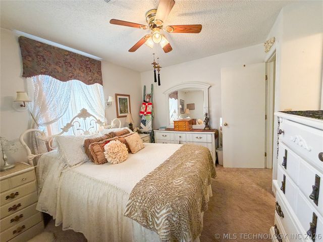 1205 Jay Lane, Tahlequah, OK 74464