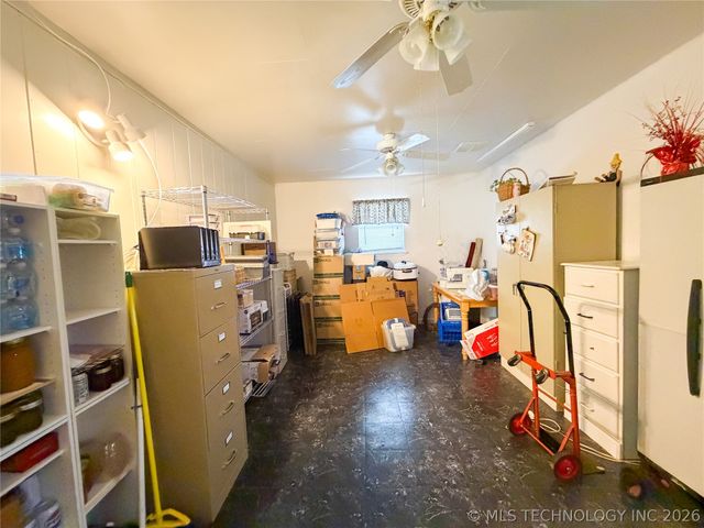 1205 Jay Lane, Tahlequah, OK 74464