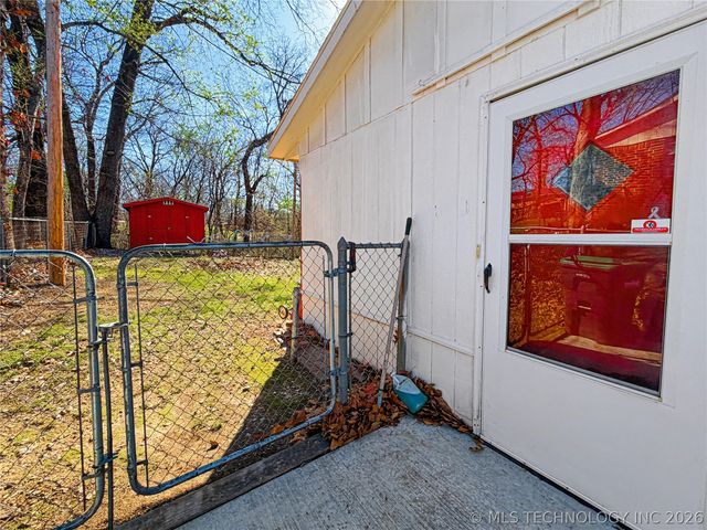 1205 Jay Lane, Tahlequah, OK 74464