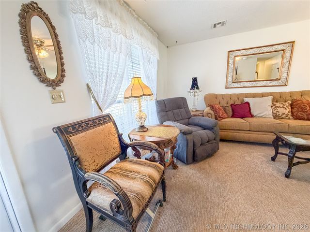 1205 Jay Lane, Tahlequah, OK 74464