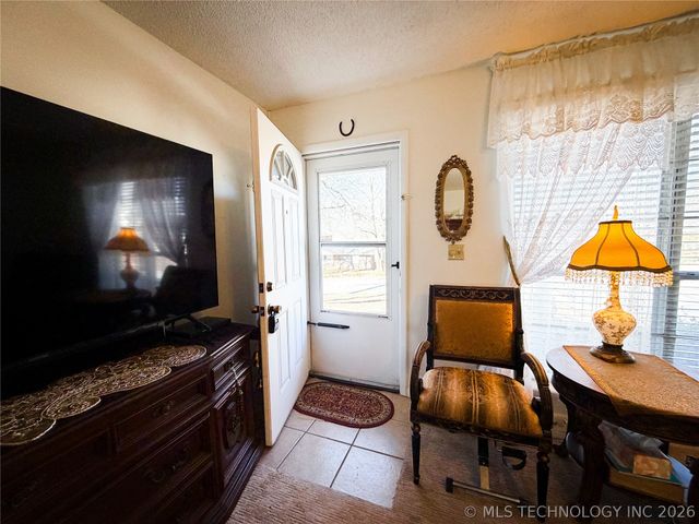 1205 Jay Lane, Tahlequah, OK 74464